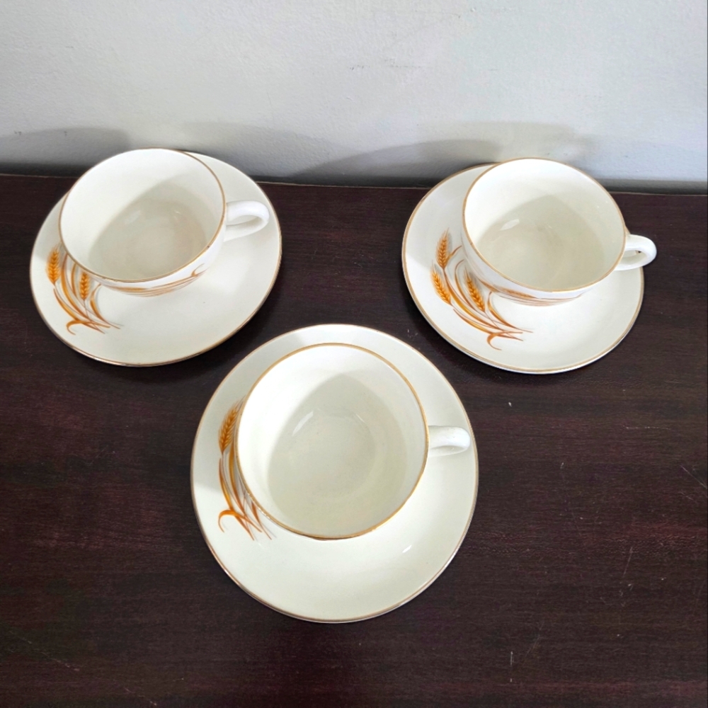 Homer Laughlin Vintage Golden Wheat Tea Cup & Saucer 22K Gold Trim 3 Sets Used - Picture 2 of 11